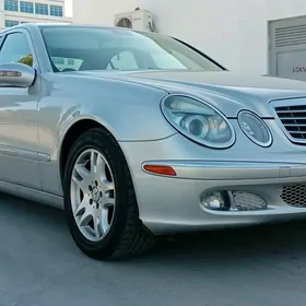 Mercedes-Benz E350 2006