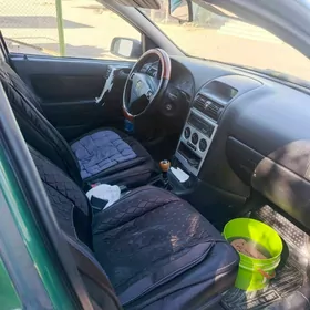 Opel Astra 1998