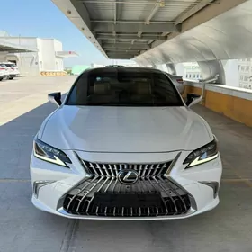 Lexus ES 350 2020