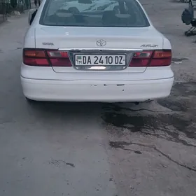 Toyota Avalon 1999