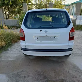 Opel Zafira 2003