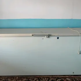 morozilnik ugur UDD 600 BK