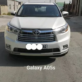 Toyota Highlander 2016