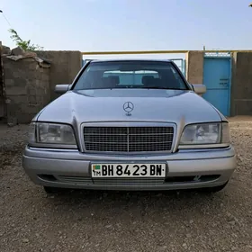 Mercedes-Benz 190E 1995