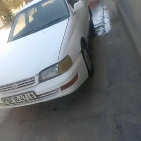 Toyota Corona 1995