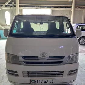 Toyota Hiace 2009