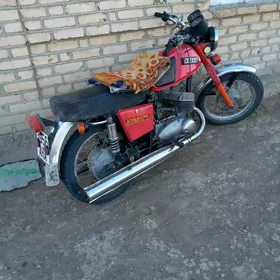 Iž Ýupiter 2005