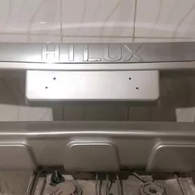 Hilux duga