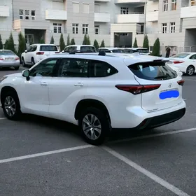 Toyota Highlander 2020