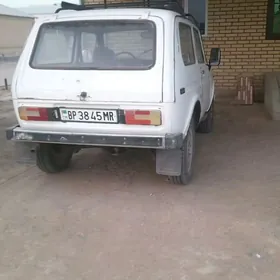 Lada Niva 1991