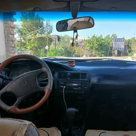 Toyota Corolla 1995