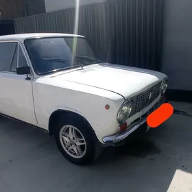 Lada 2104 1986