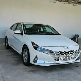 Hyundai Elantra 2021