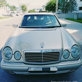 Mercedes-Benz E320 1997