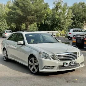 Mercedes-Benz E350 2011