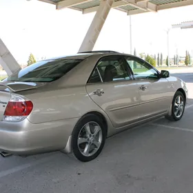 Toyota Camry 2005