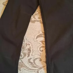 Джинсы женские