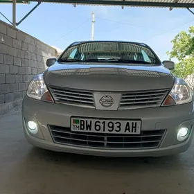 Nissan Versa 2009