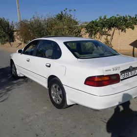 Toyota Avalon 1999