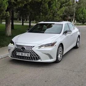 Lexus ES 350 2020