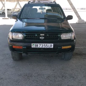 Nissan Pathfinder 1997