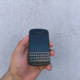 Black Berry -8D70