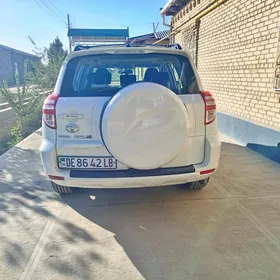 Toyota RAV4 2012