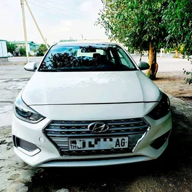 Hyundai Accent 2022