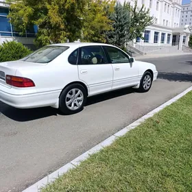 Toyota Avalon 1999