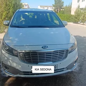 Kia Sedona 2020