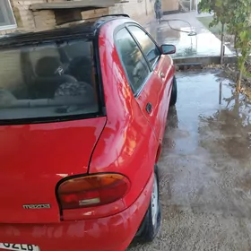 Mazda Mazda2 1990