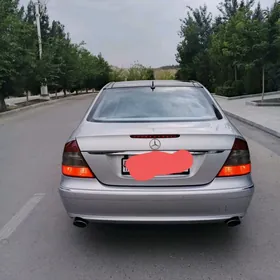 Mercedes-Benz E350 2009