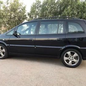 Opel Zafira 2002