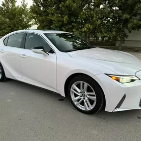 Lexus IS 300 2021