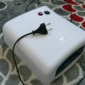 Manikür lampa