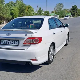 Toyota Corolla 2011