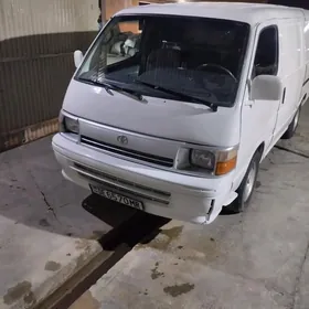 Toyota Hiace 1995