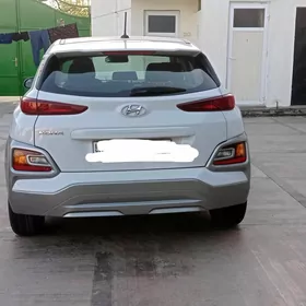 Hyundai Kona 2021