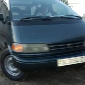 Toyota Previa 1993