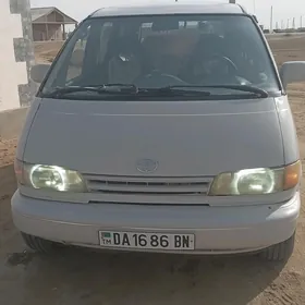 Toyota Previa 1992