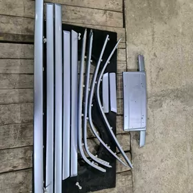 2003 molding