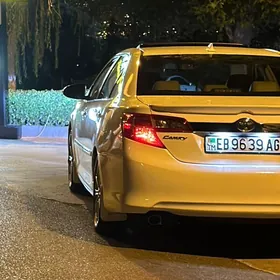 Toyota Camry 2012