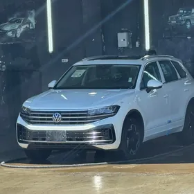 Volkswagen Touareg 2025