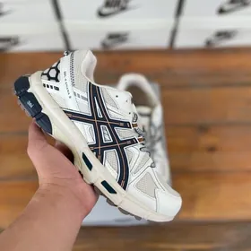 nike asics krasowka