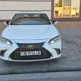 Lexus ES 350 2020