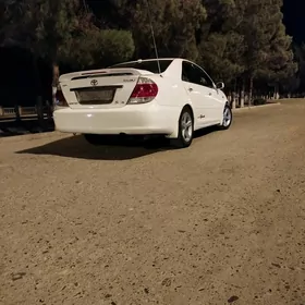 Toyota Camry 2004