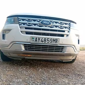 Ford Explorer 2018