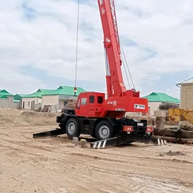 XCMG 25 1991