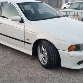 BMW 528 2001