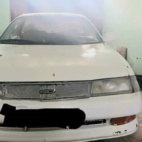 Toyota Carina 1992